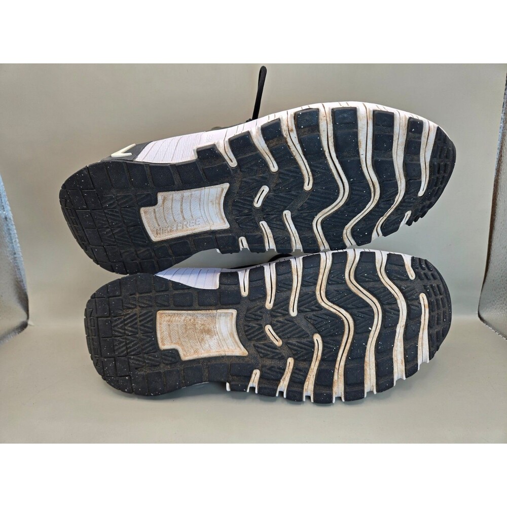 Nike Free Metcon 6 Shoes Women's 8 Black White Cross Training Athletic Sneakers - Picture 7 of 8